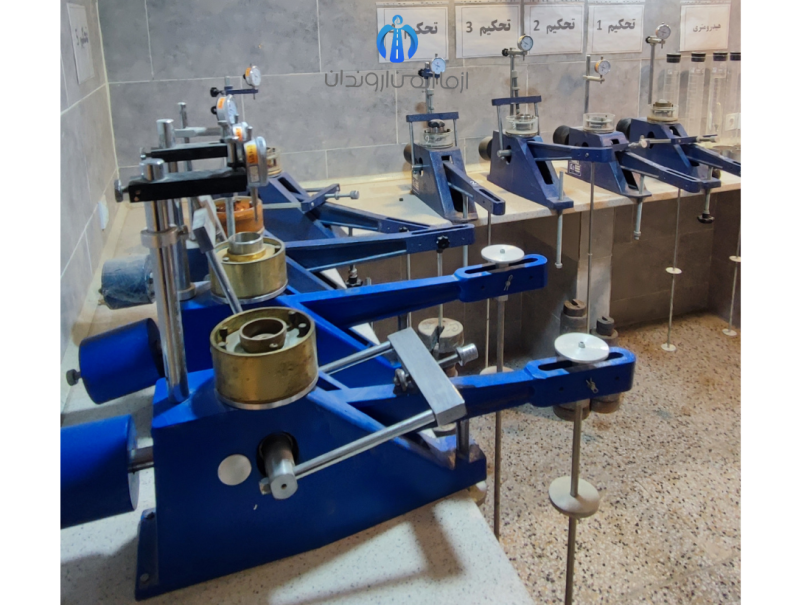 وسایل آزمایش تحکیم