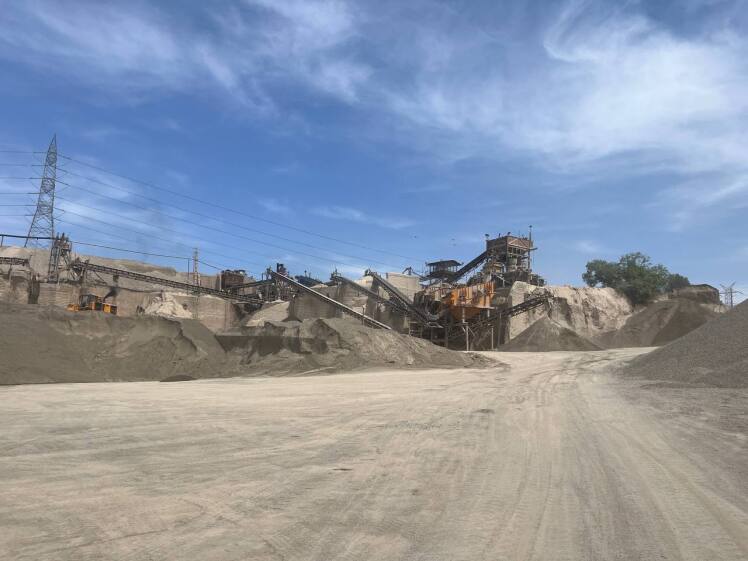 کنترل کیفیت مصالح سنگی و طرح اختلاط بتن